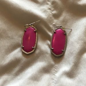 bright pink kendra scott smaller earrings